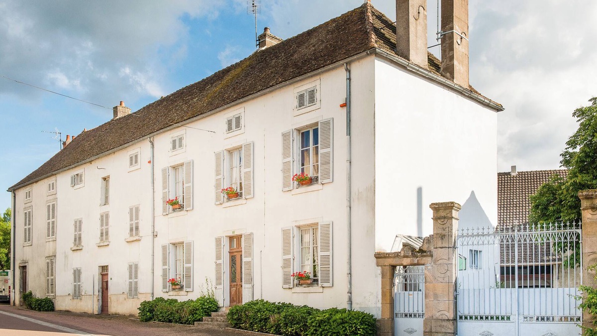 Saint-Berain-sur-Dheune Cottage | Beautiful country home in the heart of Burgundy!