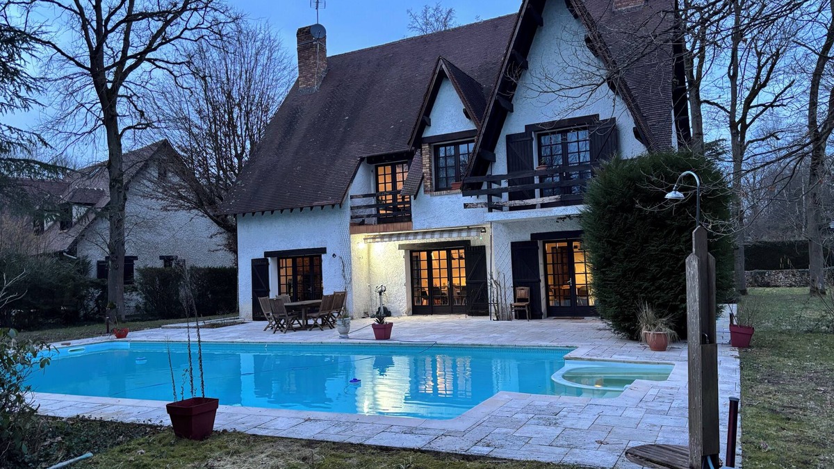 Brinville House | Beautiful home