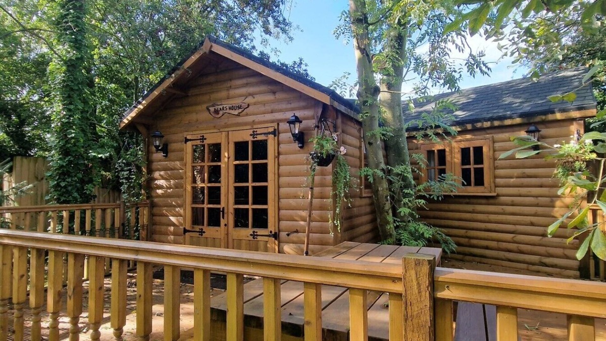 Brinkley Cabin | Beautiful 1-Bed Cabin in Newmarket