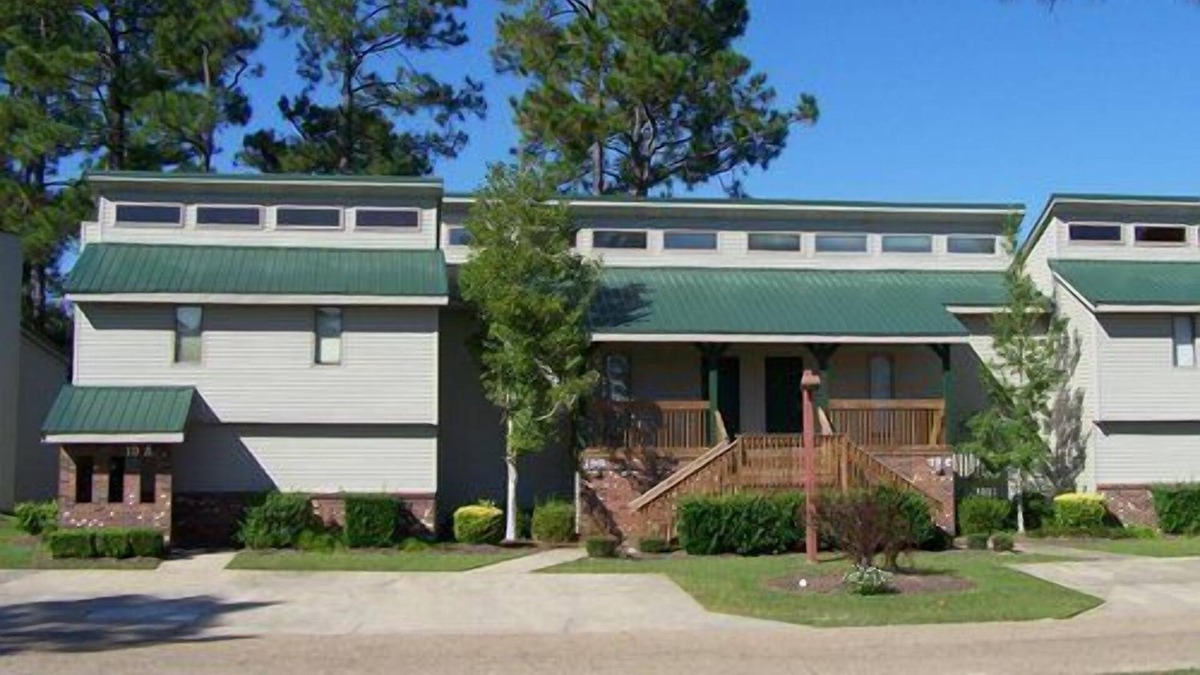 Gautier Apartment | Beautiful 1 bedroom unit at resort, sleeps 4