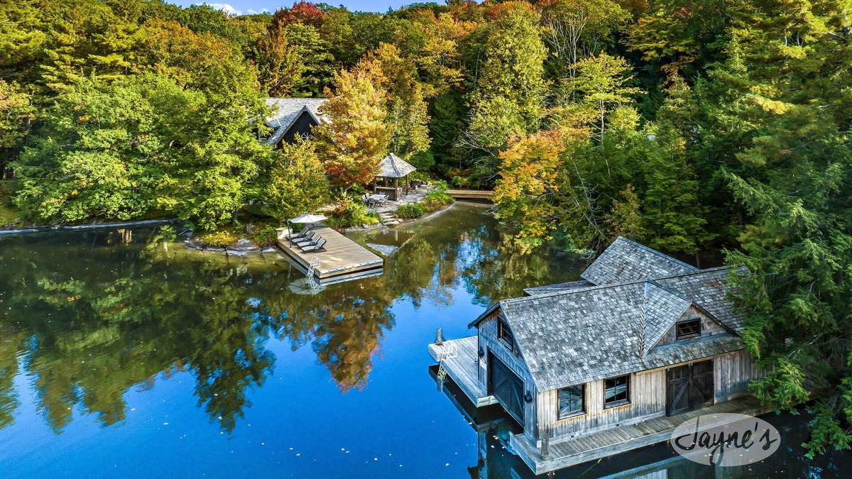 Torrance Cottage | Beautiful 100 Yr Old Log Cabin totally renovated, Guest House and Boathouse!