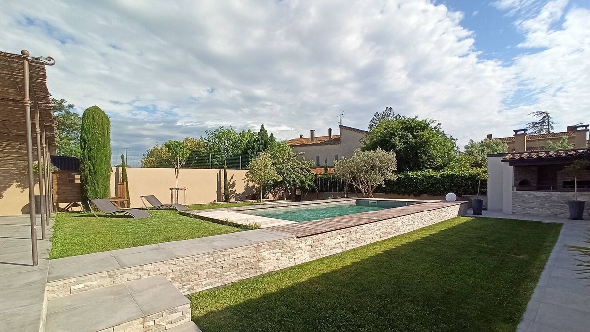 Courthezon Villa | Beautiful 130 m² family villa with private pool