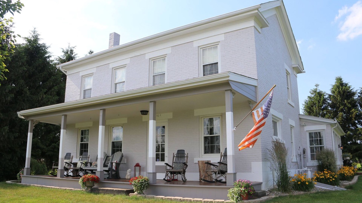 North Industry House | Beautiful 1870 Historic Farm House on 35 scenic acres