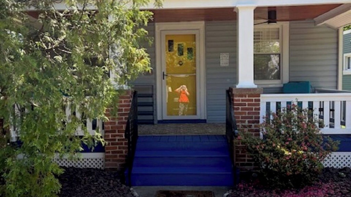 Silver Spring House | Beautiful 1920s bungalow newly remodeled and just 7.5 miles from White House