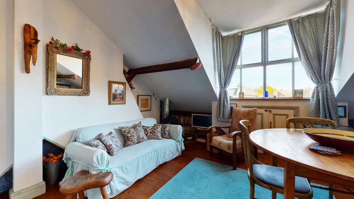 North Kensington Apartment | Beautiful 1bed attic w/terrace in North Kensington