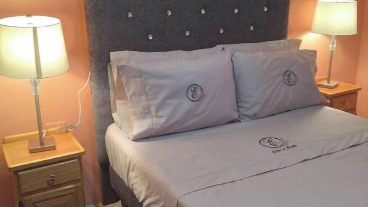 Marabella House | Beautiful 1bedroom apartment in San Fernando