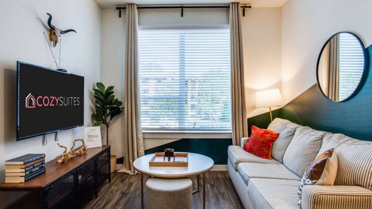 Riverside Apartment | Beautiful 1BR in Austin Riverside 5026