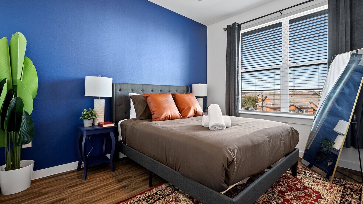 Riverside Apartment | Beautiful 1BR in Riverside 3664