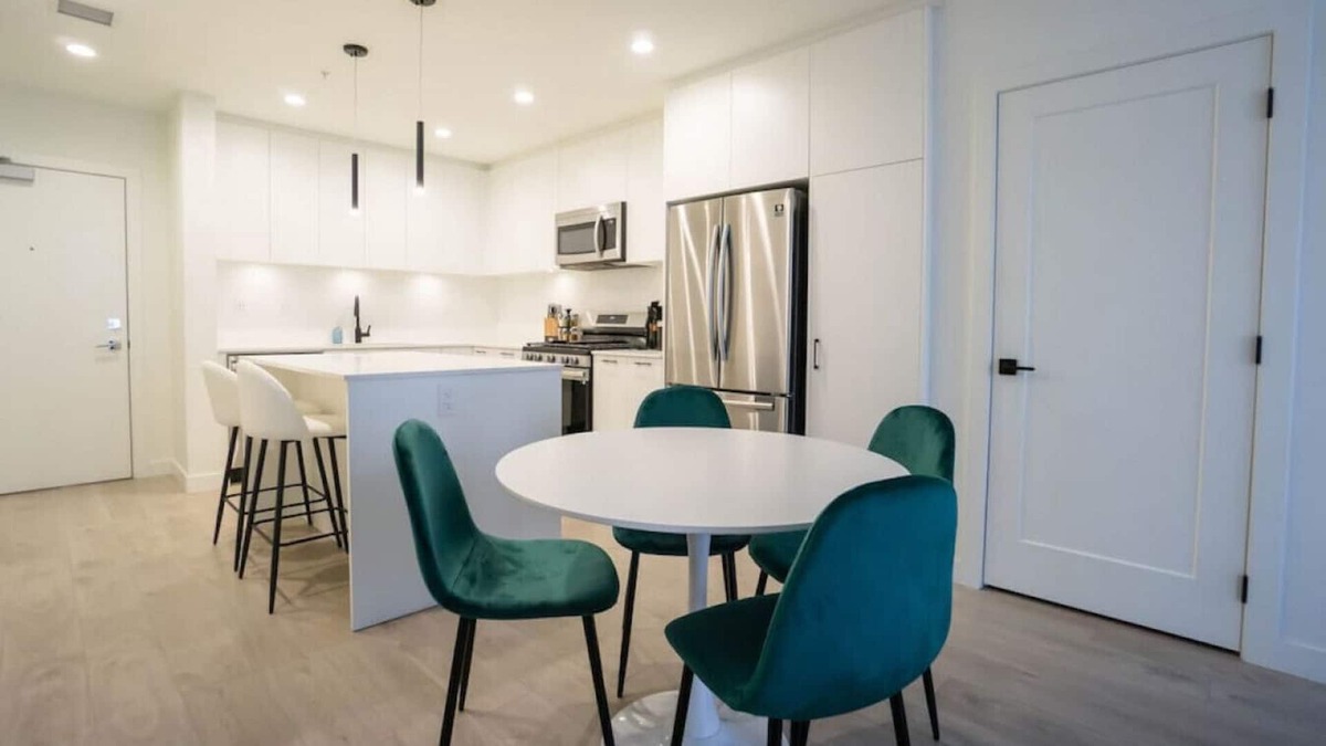 Willoughby Condo | Beautiful 2 Bdrm Condo in Langley