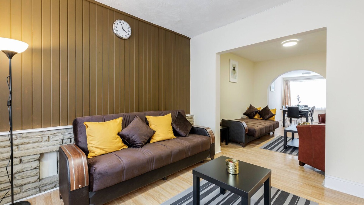 Barking House | Beautiful 2-Bed House in quiet cul-de-sac