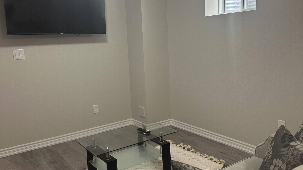 Durham Region Apartment | Beautiful 2 bedroom basement apartment with separate entrance