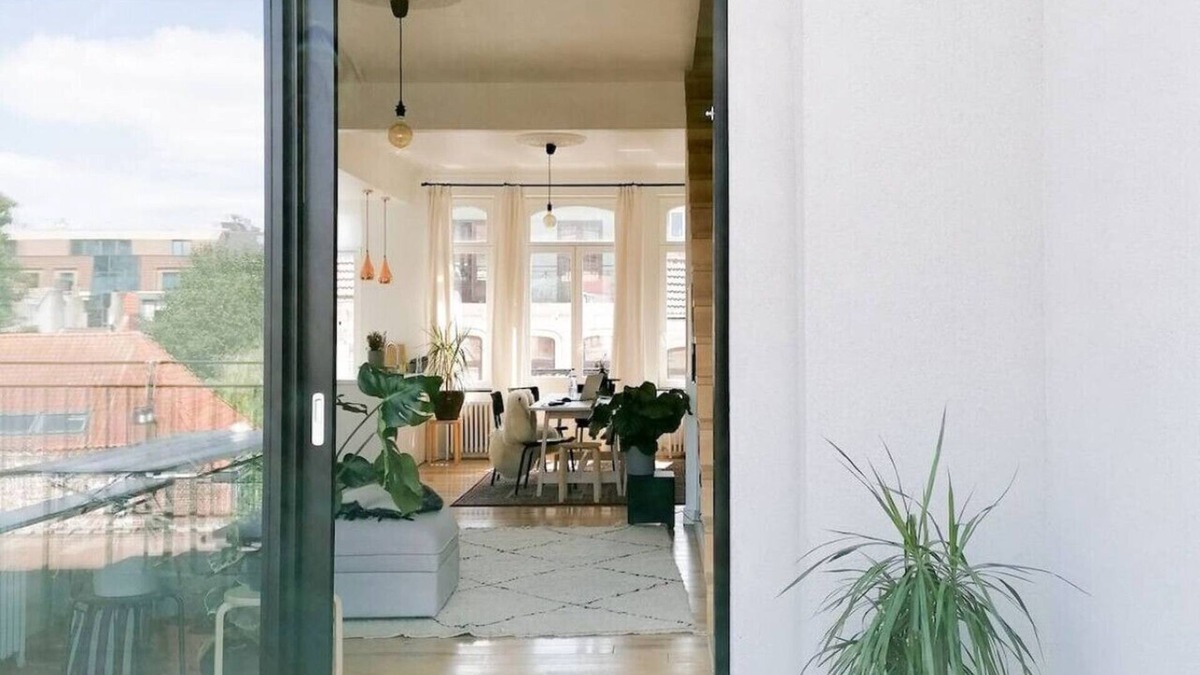 Chatelain Apartment | Beautiful 2 bedroom duplex in le Châtelain
