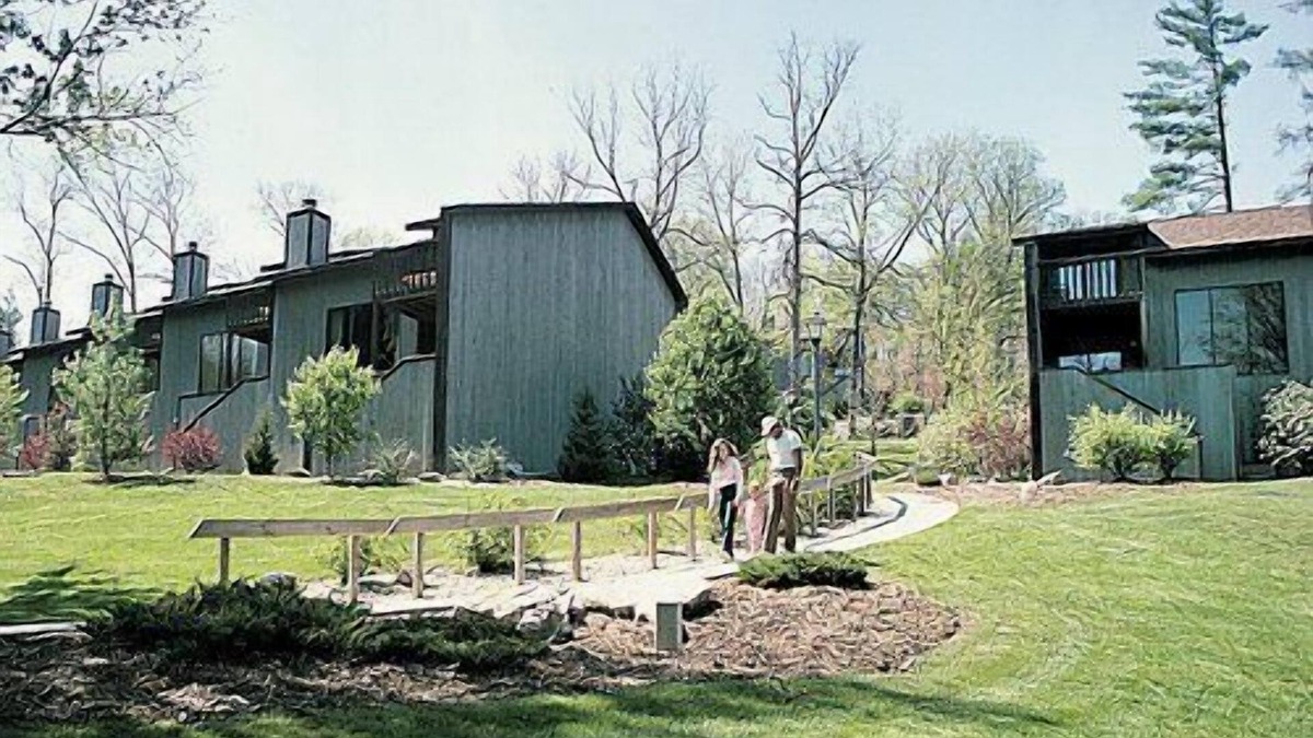 French Lick Apartment | Beautiful 2 bedroom unit at resort, sleeps 8