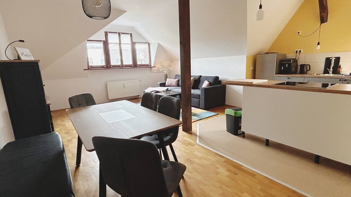 Naumburg Apartment | Beautiful 2 room apartment right in the center of Naumburg