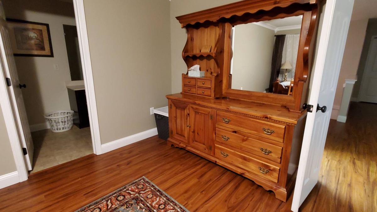 Ephrata House | Beautiful 2 story House with Fireplace