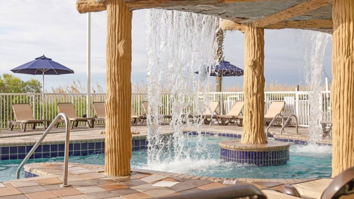 Ash Resort | Beautiful 2 Bedroom Suite at Towers on the Grove, Myrtle Beach.