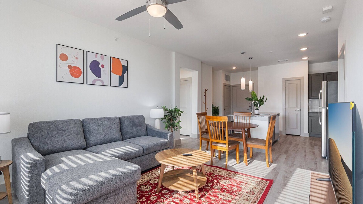 Stony Ridge North Apartment | Beautiful 2BD/2BA Next to Airport 2888