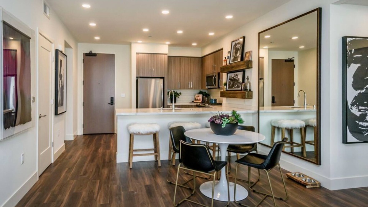 Heritage District Condo | Beautiful 2BR Condo in the heart of Downtown Sunnyvale