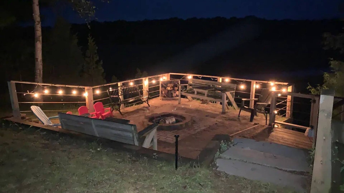 Hope Cottage | Beautiful 2BR+Loft Cottage with amazing views!nn