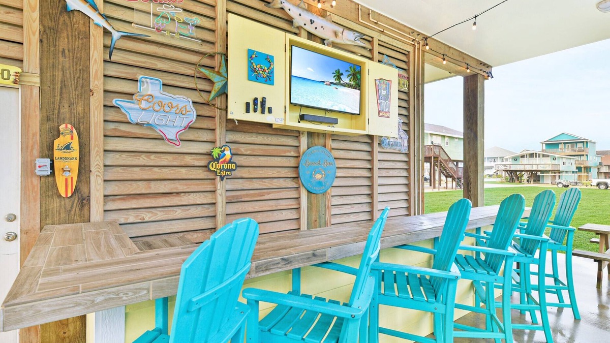Terramar Beach House | Beautiful 3/2 with incredible beach views and awesome beach bar!