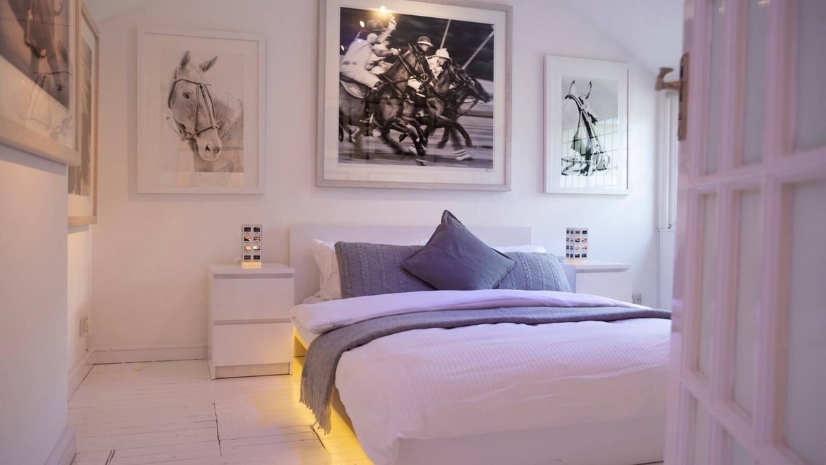 Midhurst House | Beautiful 3 bed designer cottage fabulous location