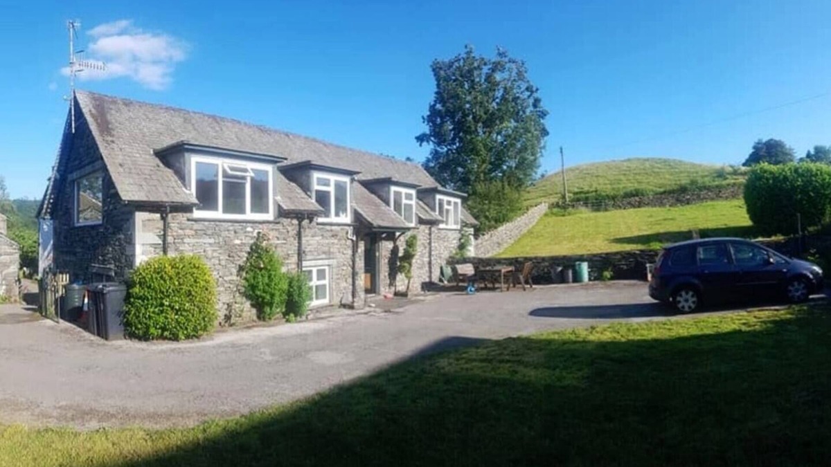 Hawkshead Cottage | Beautiful 3-bed stone barn in idyllic Hawkshead