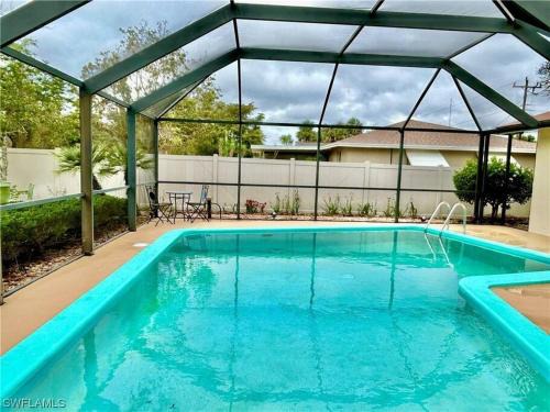 Lochmoor Waterway Estates House | Beautiful 3 Bed House with pool
