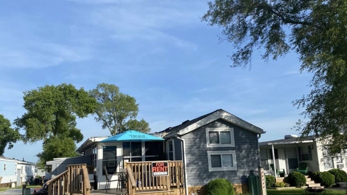 Sherkston Cottage | Beautiful 3-Bedroom Cottage located on Sherkston Shores!