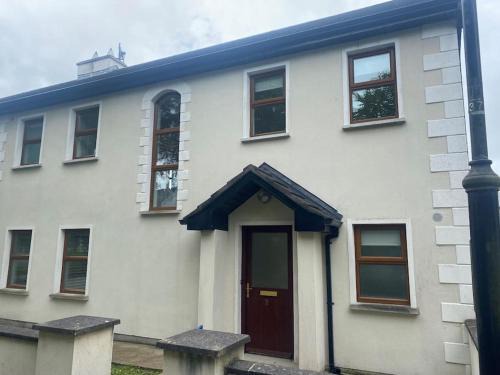 Coolaney House | Beautiful 3 Bedroom House in Coolaney Village County Sligo