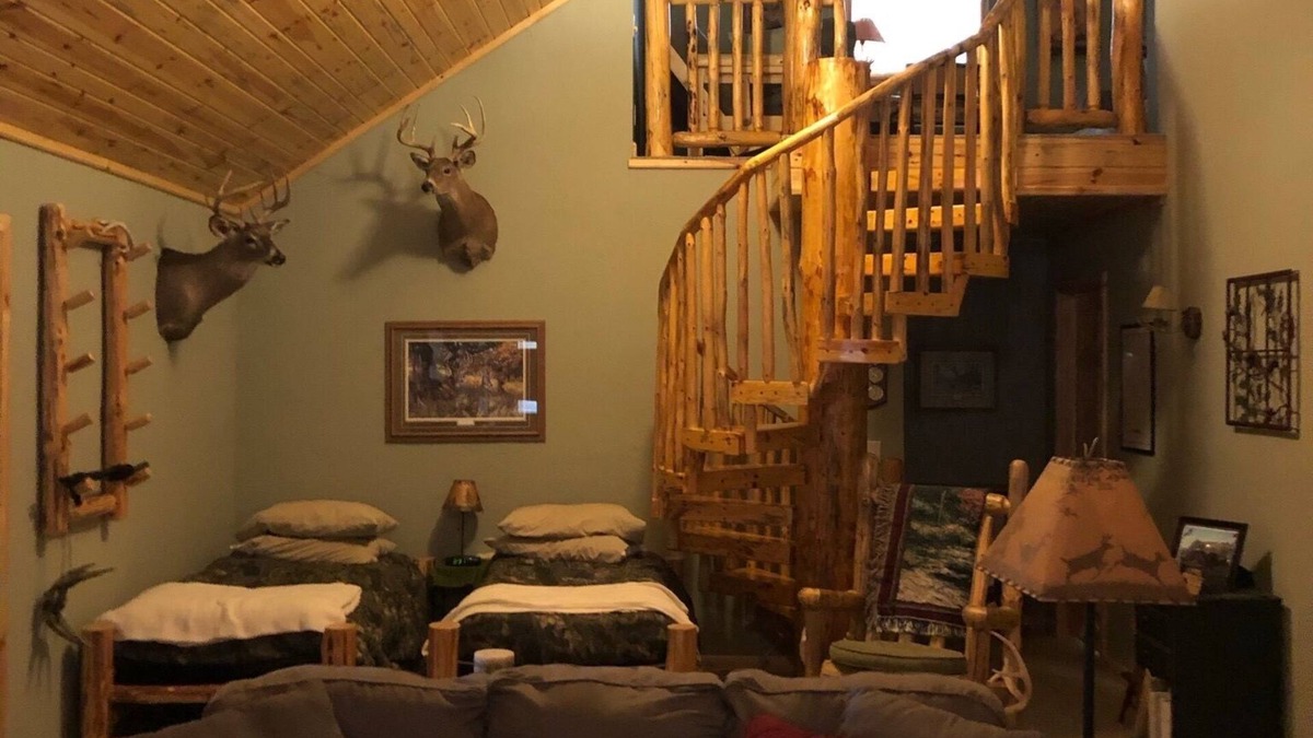 Friendship Cabin | Beautiful 3 Bedroom Getaway