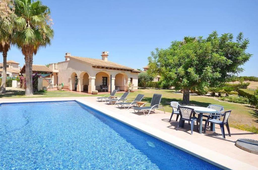 Hacienda del Alamo Villa | Beautiful 3 Bedroom Villa with Private Pool
