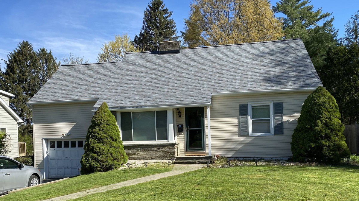 Vestal House | Beautiful 3 bedrooms house in Vestal, Binghamton, New York