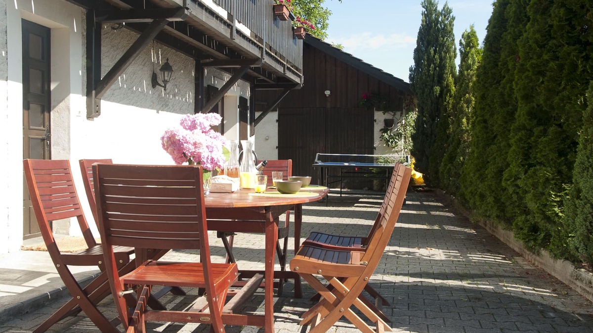 Lathuile House | Beautiful 3-star village house between mountains and Lake Annecy (1.8 km)