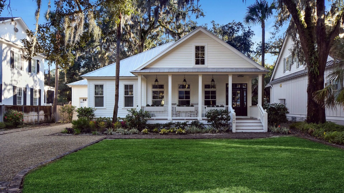 King City House | Beautiful 3 bed - 3 bath home located in Village Oaks