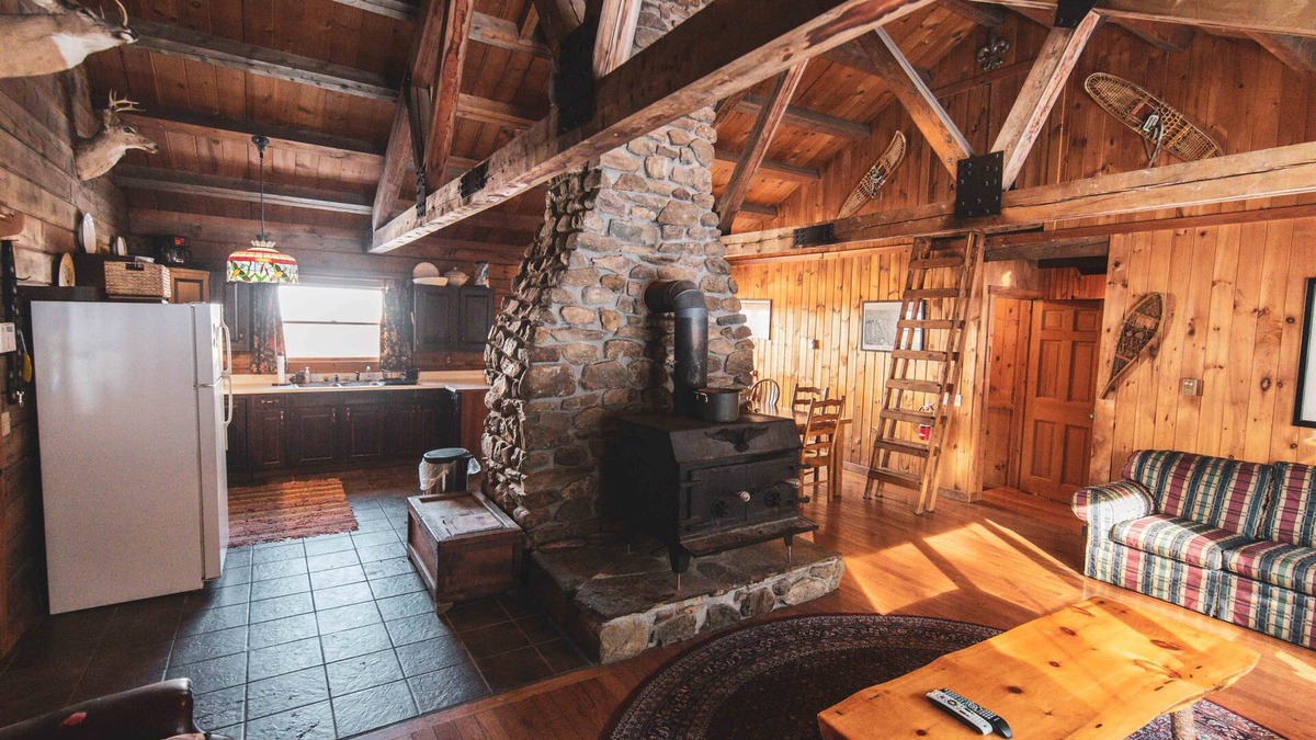 Lyman House | Beautiful 3bd + Loft Log Cabin in Lakeside All Inclusive Resort