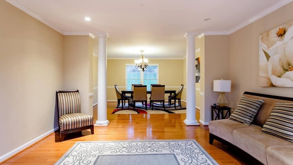 Fort Washington House | Beautiful 4-Bedroom Home with Loft
