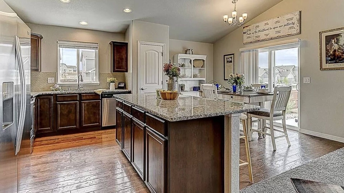 Elbert House | Beautiful 4-bedroom home with large outdoor patio