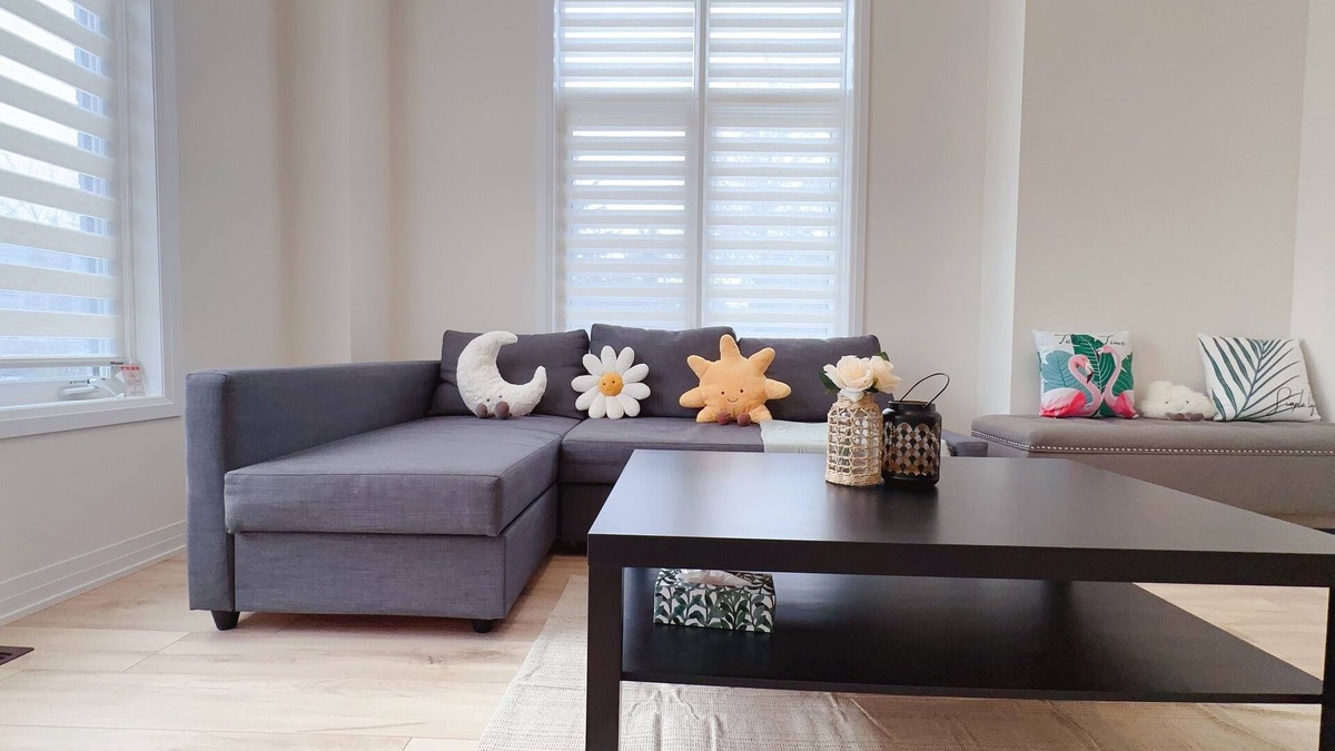 Richmond Hill House | Beautiful 5- Bedroom Boho-Chic Townhouse at Richmond Hill