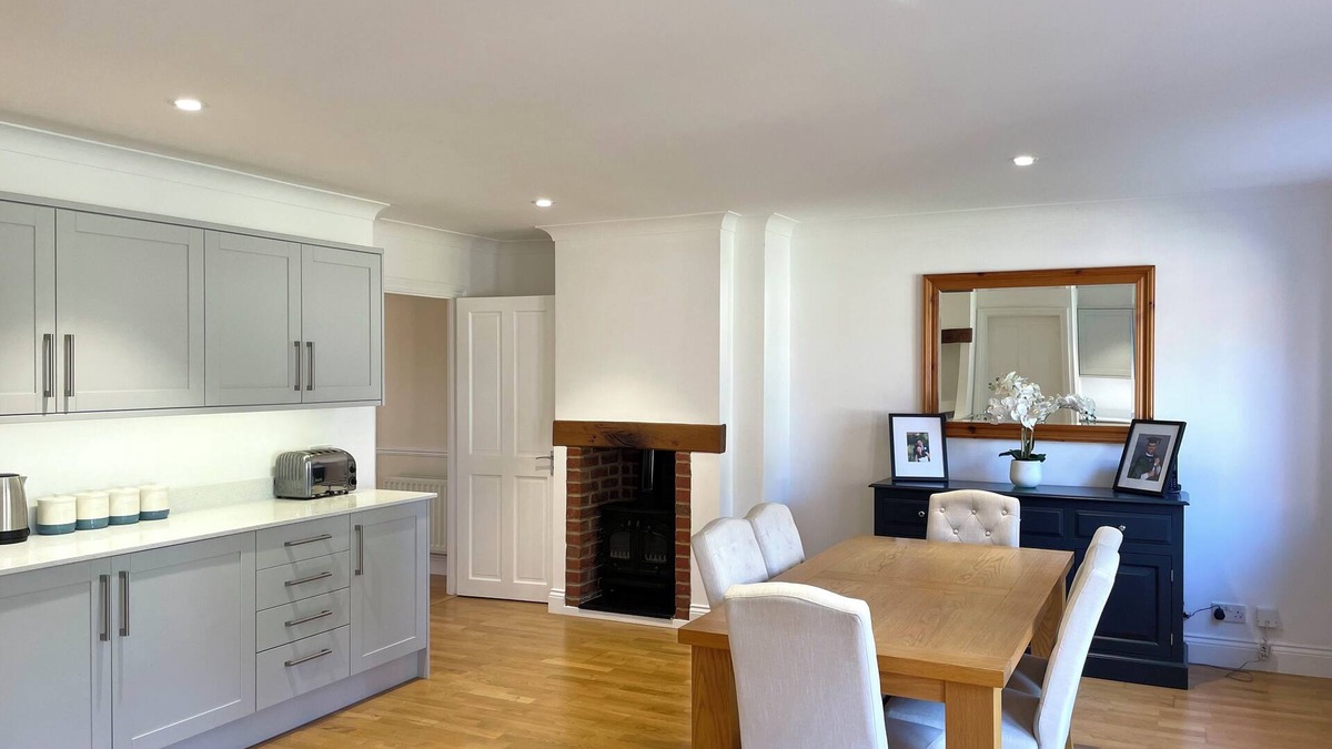 Epping House | Beautiful 5 bedroom Family Home in Epping Countryside