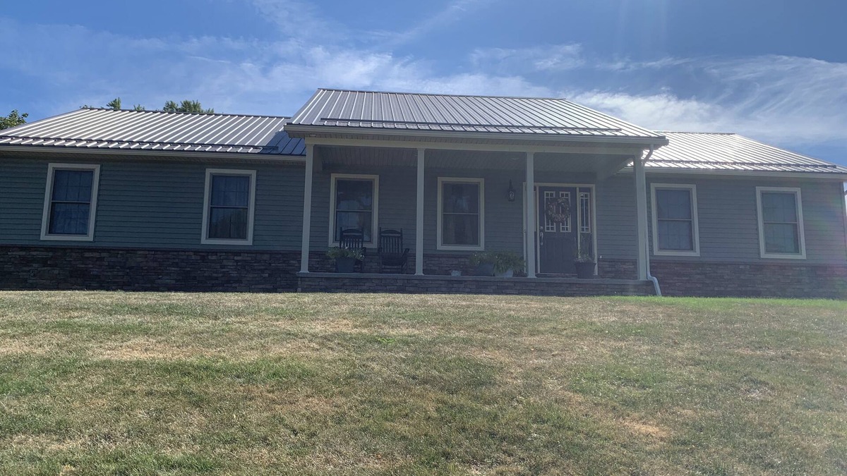 Oakland Mills House | Beautiful 5-Bedroom Home with Lots of Space
