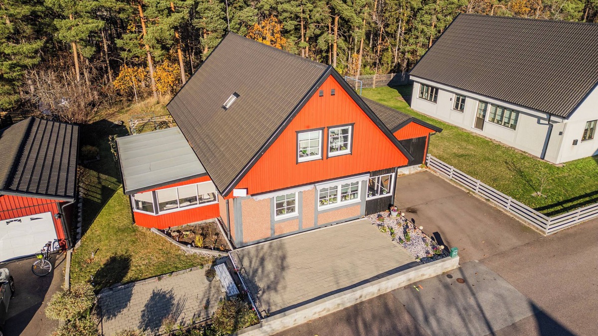 Oskarshamn House | Beautiful 5 bedroom house close to the bay Gunnarsö .Pets allowed