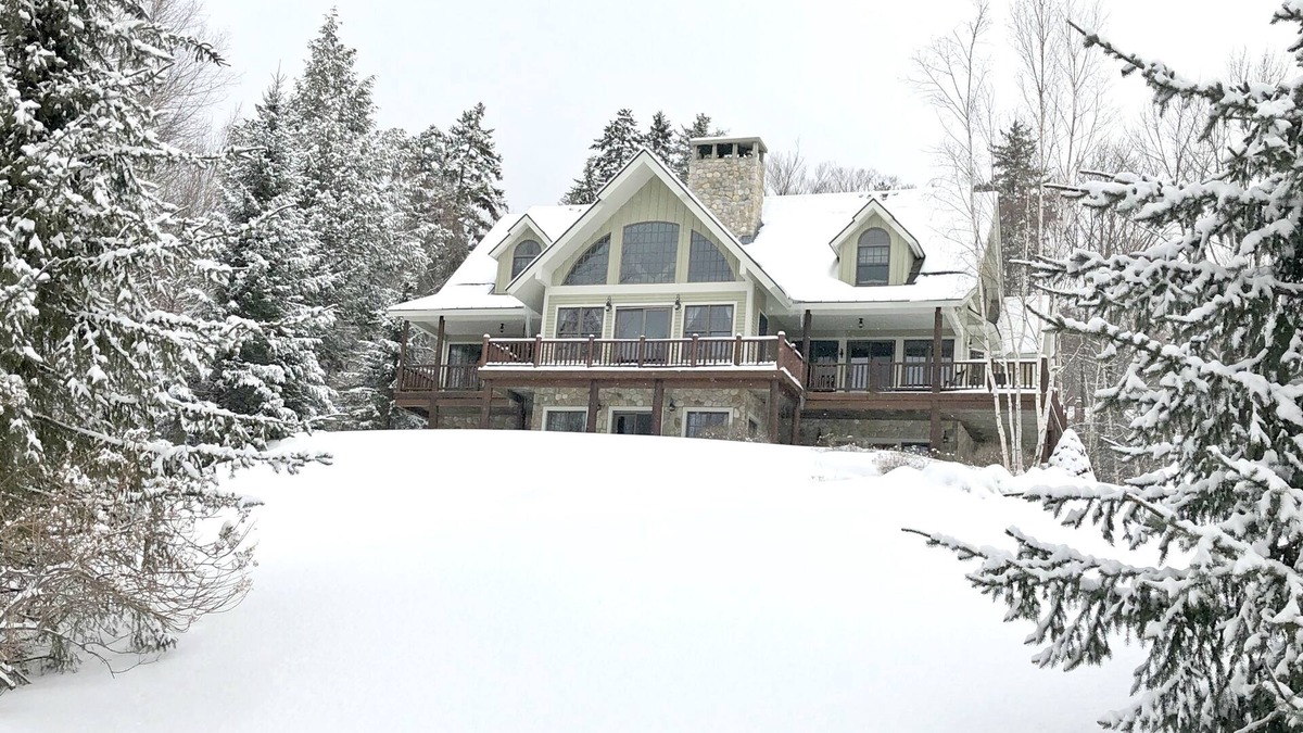 Stratton Mountain House | Beautiful! 5 Beds-5 baths Home, Spectacular Views of Stratton, On Shuttle