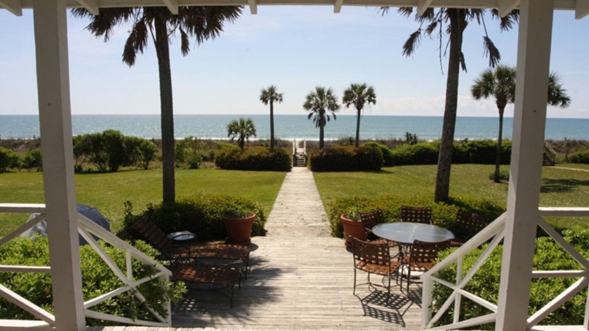 Golden Mile House | Beautiful 5BD oceanfront house on Golden Mile in central Myrtle Beach