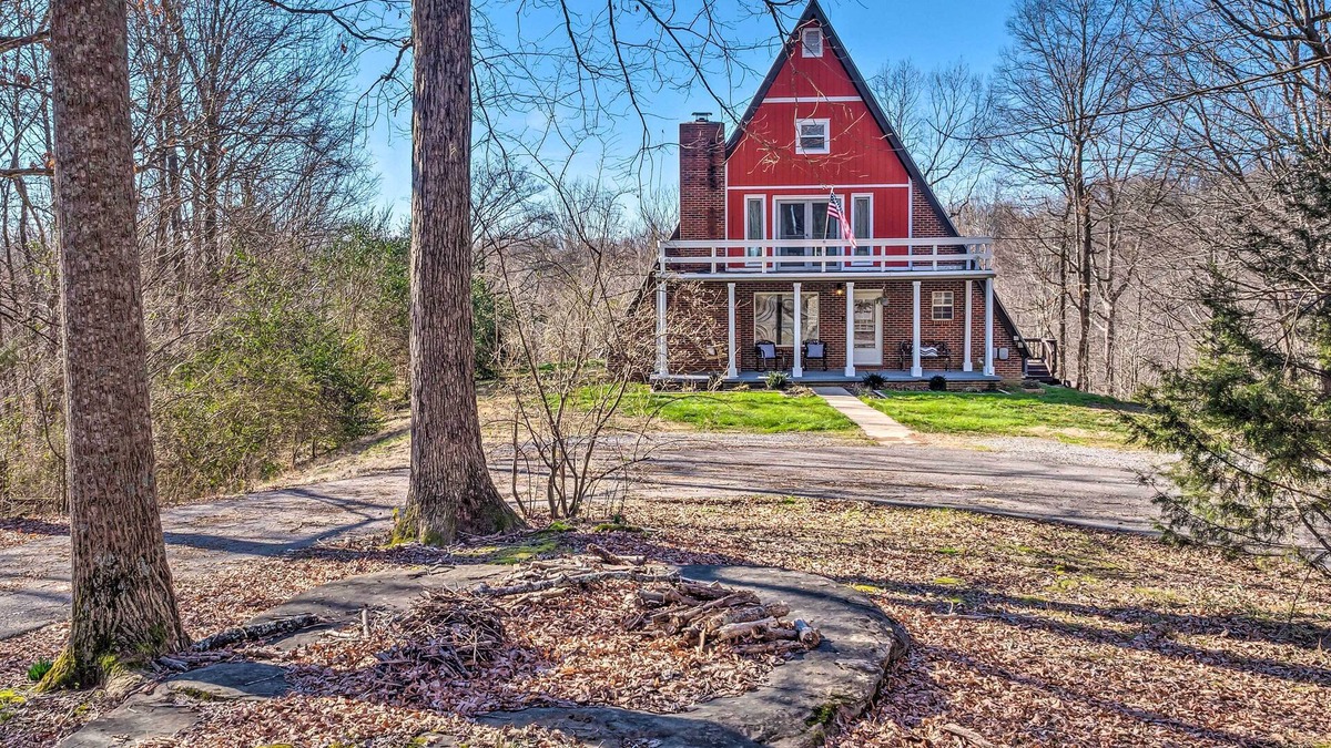 Byrdstown Cabin | Beautiful A-Frame Cabin By Dale Hollow Lake