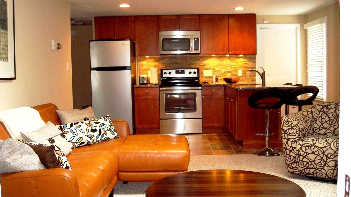 Dodds Addition Apartment | Beautiful, Airy 2-Bedroom Unit in South Rehoboth