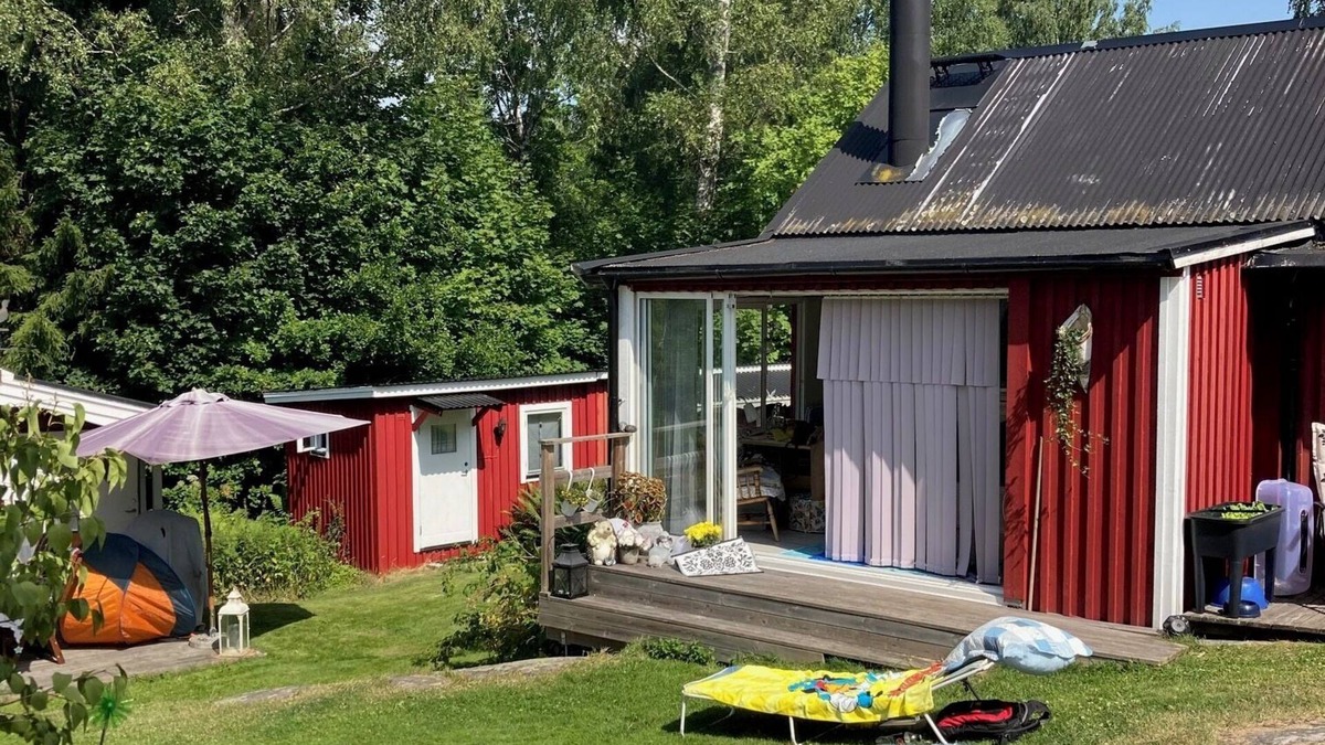Arvika House | Beautiful and cozy cottage with 2 annexes (torp) and 8 beds