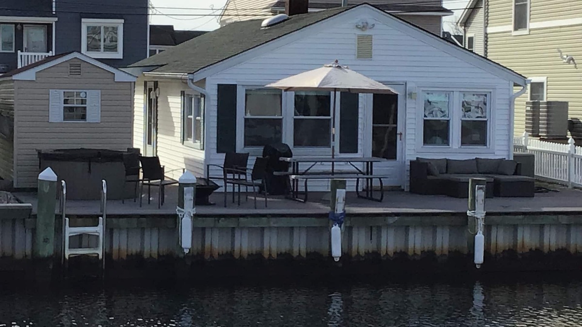 Bayville House | Beautiful and cozy Jerseyfront home