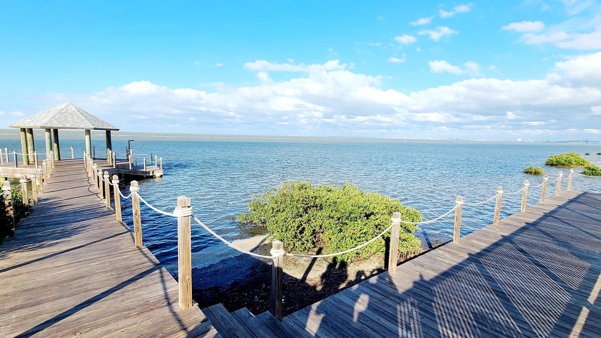 Port Isabel House | Beautiful And Cozy Bayfront Getaway at Port Isabel