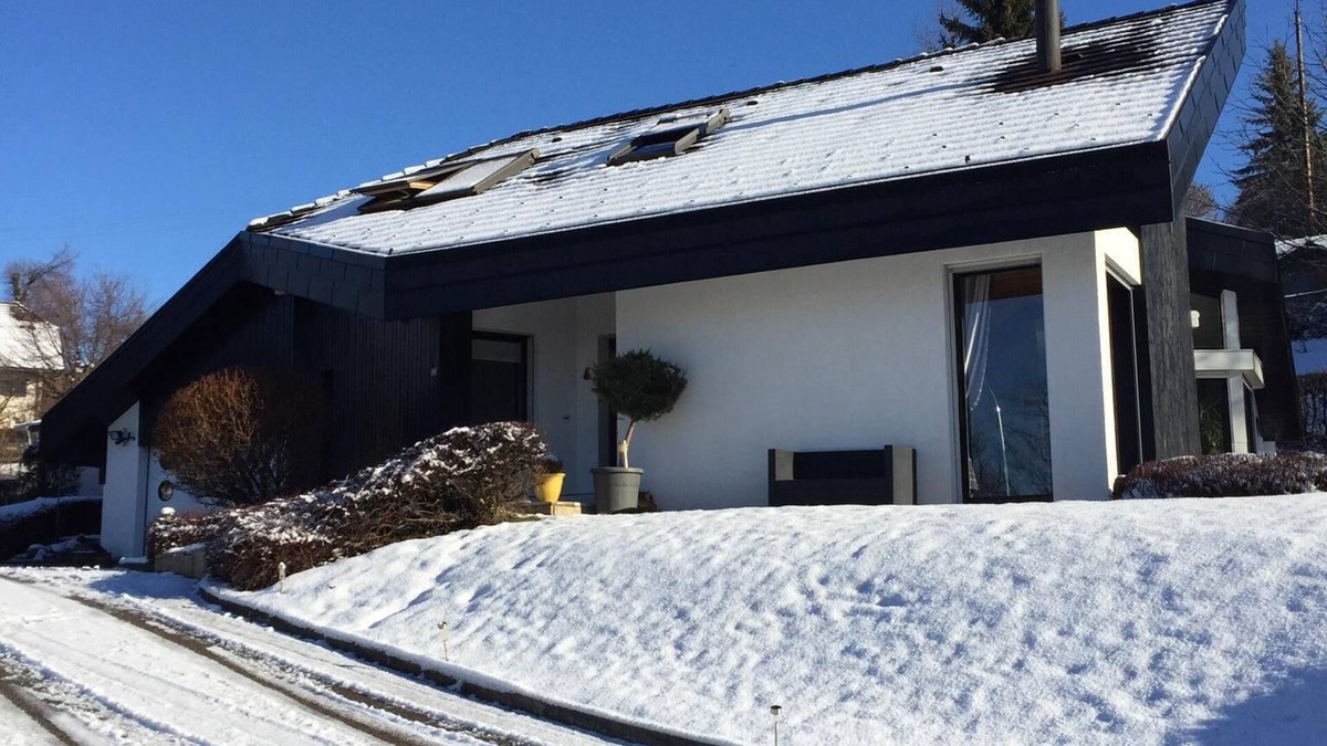 Villaz Villa | Beautiful and large villa with garden a few minutes from Annecy and the Aravis.