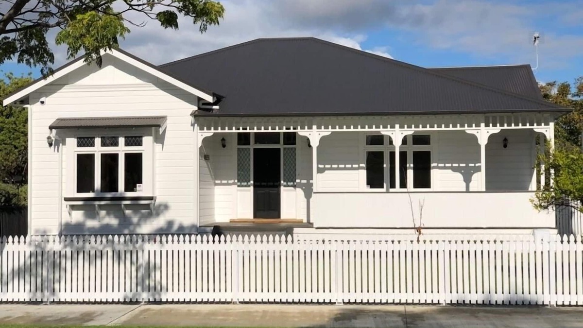 Napier Villa | Beautiful and Modernised Villa